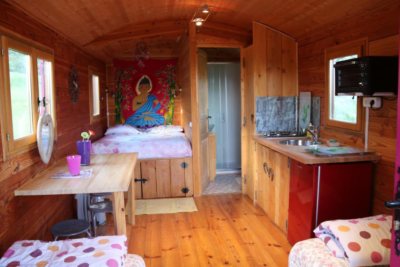 Отель Ferme Saint Pierre Bargeme Экстерьер фото