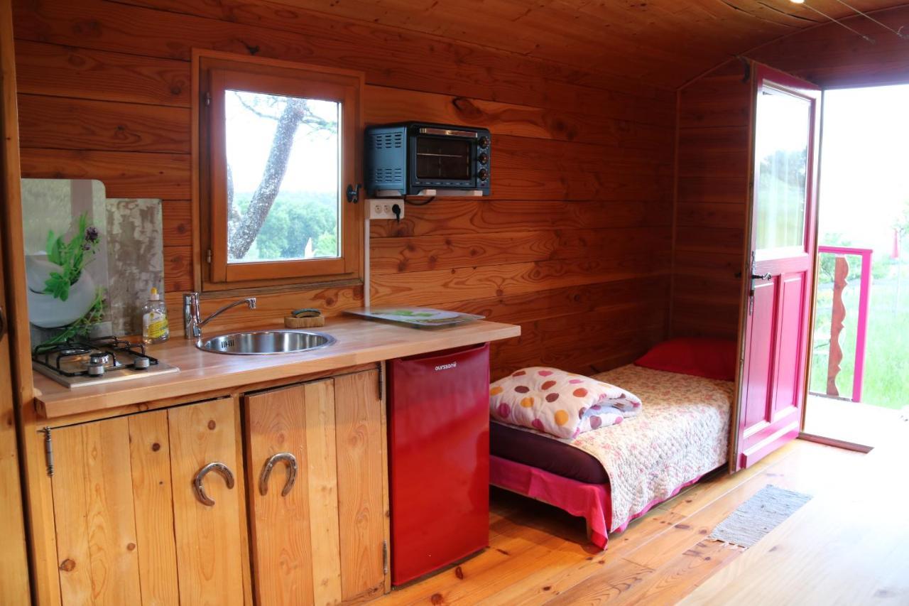 Отель Ferme Saint Pierre Bargeme Экстерьер фото