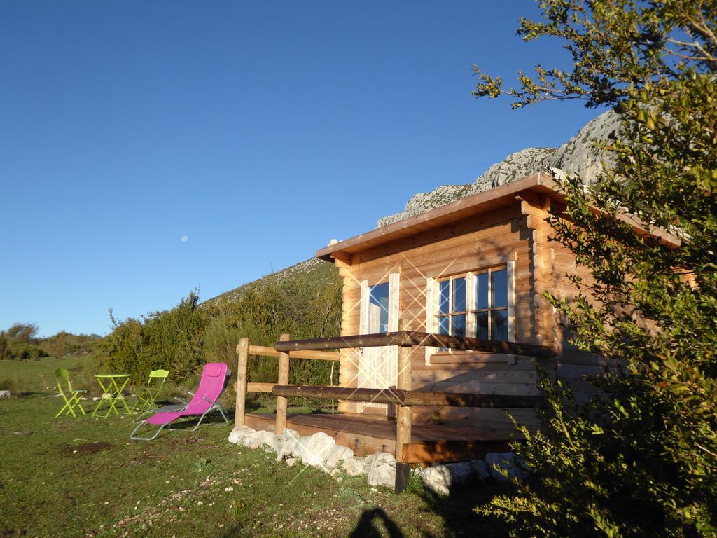 Отель Ferme Saint Pierre Bargeme Экстерьер фото