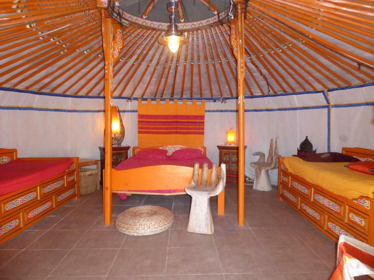 Отель Ferme Saint Pierre Bargeme Экстерьер фото