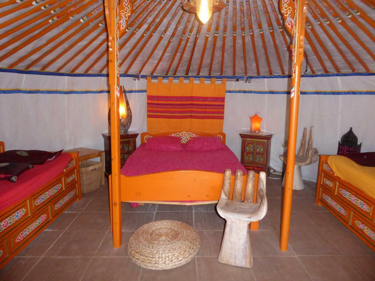 Отель Ferme Saint Pierre Bargeme Экстерьер фото